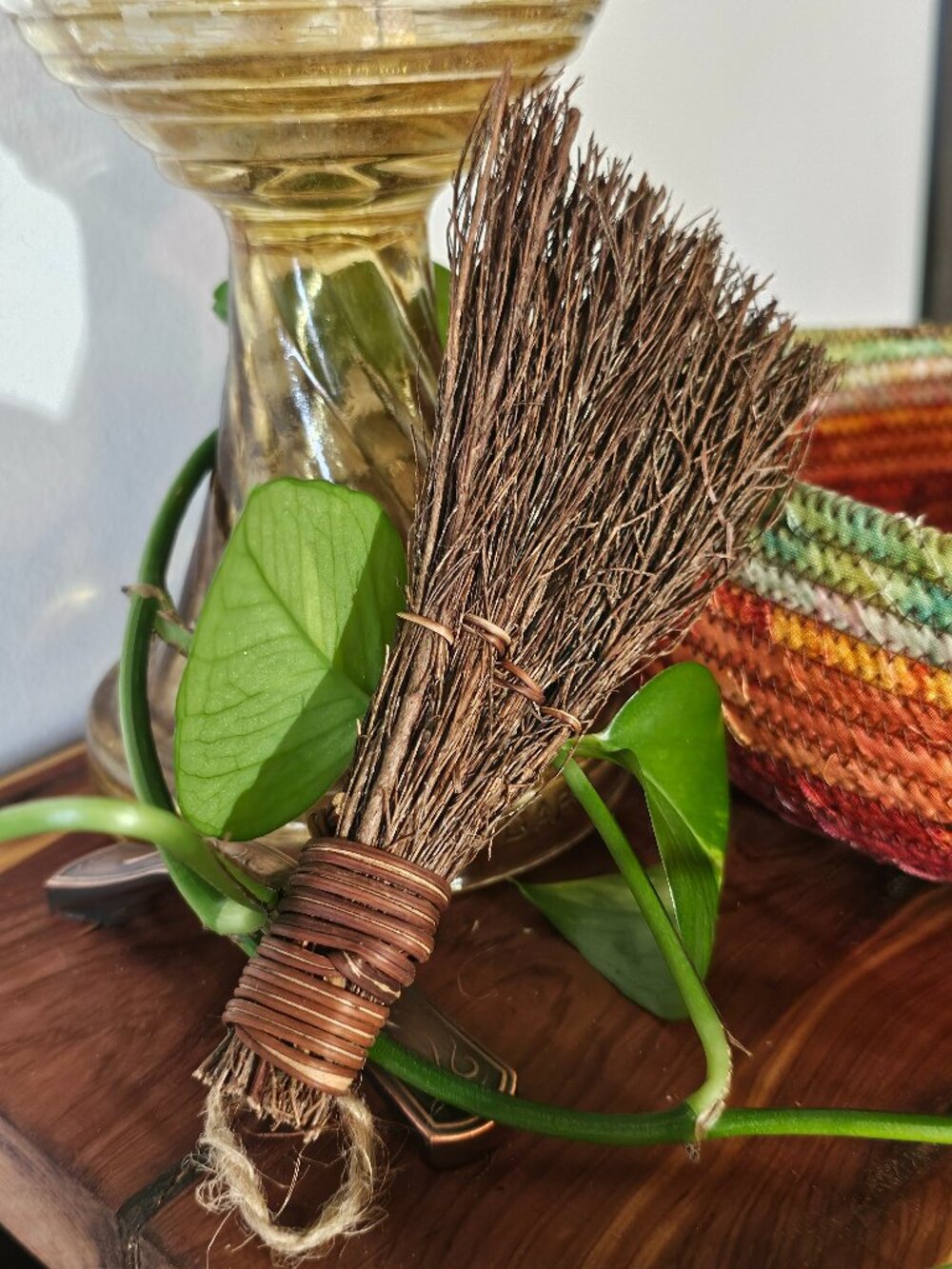 Pumpkin Spice Scented Mini Brooms – Set of 5 | Cottagecore, Witchy, & Boho Decor